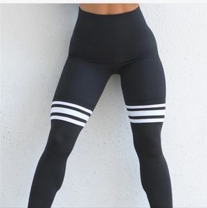 NWT Bombshell Sportswear Thigh High Leggings Black XS